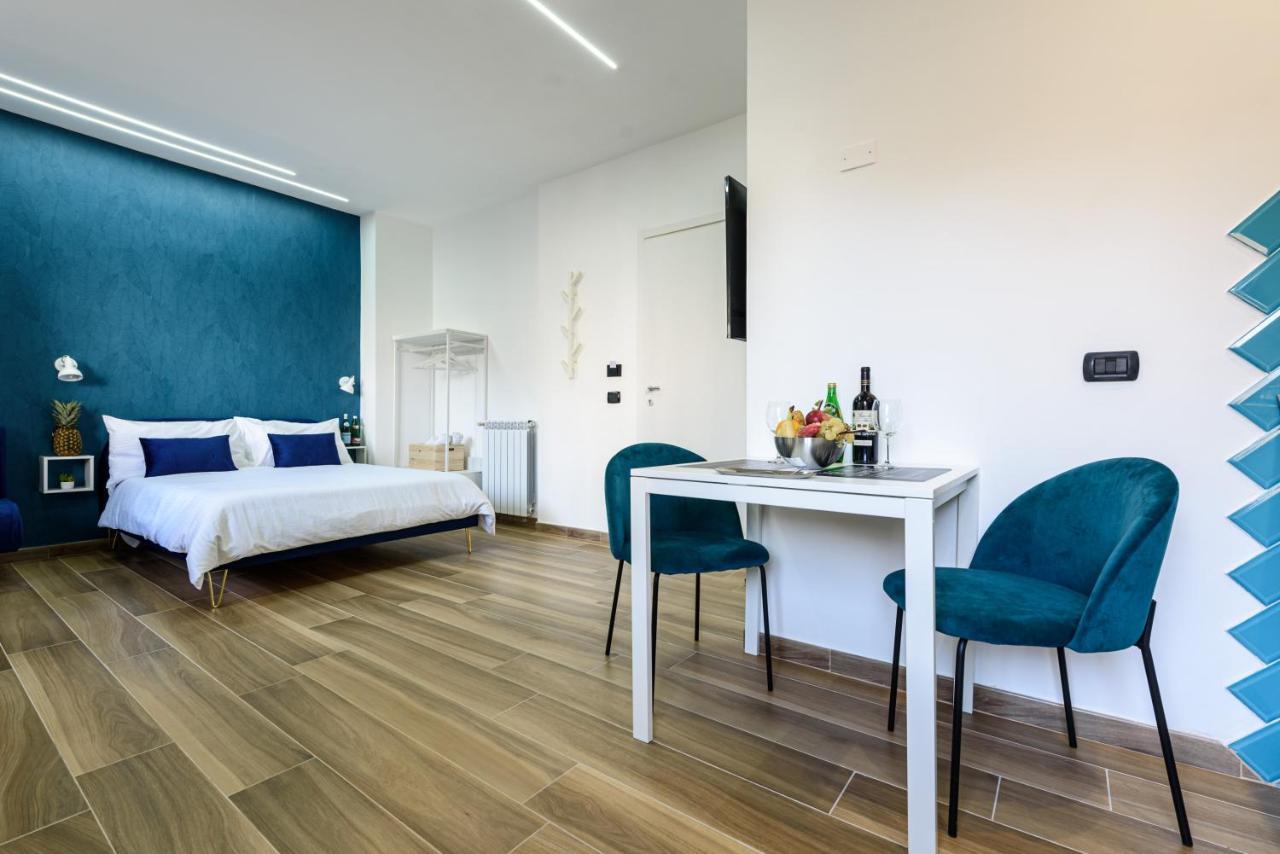 Sea City In Bed Naples Exterior photo